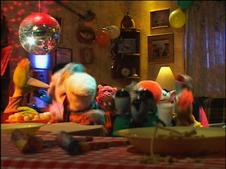 Episodio: Fiesta en la casa de Juanín